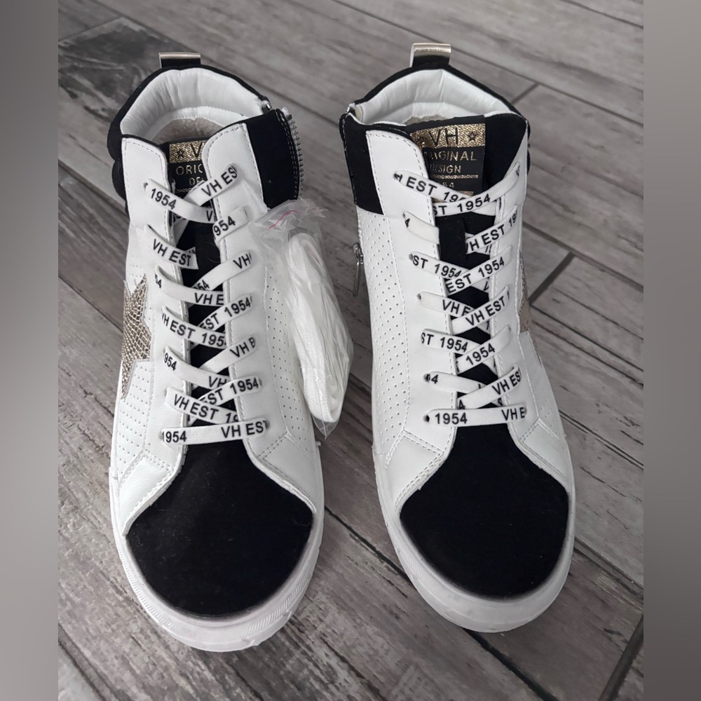Vintage Havana Black and White Sneakers with Gold Star
